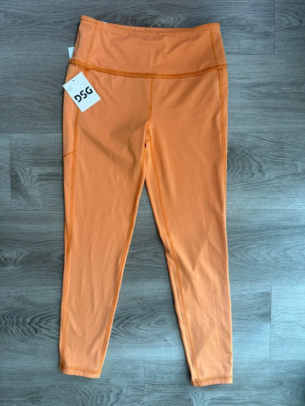 NWT DSG  (Dick’s Sporting Goods) Momentum High Rise 7/8 Leggings - Orange